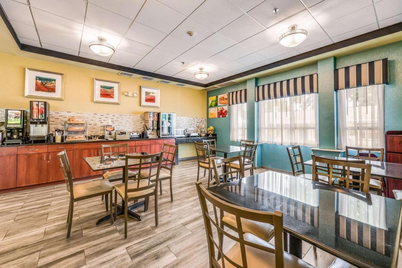 Rodeway Inn Poughkeepsie Zewnętrze zdjęcie